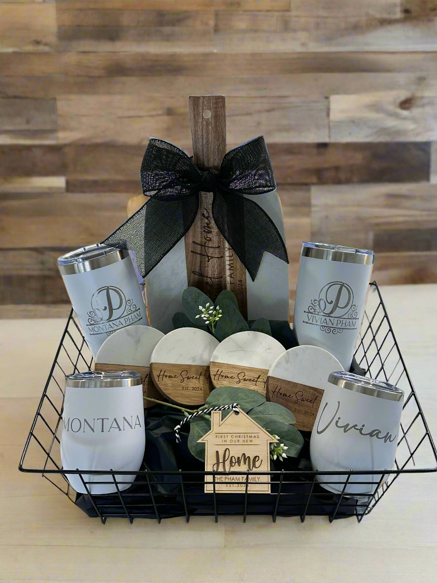 DELUXE Gift Basket